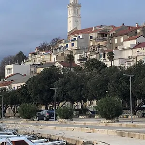 I Sobe Ivancic1 Gostinjska kuća Novi Vinodolski